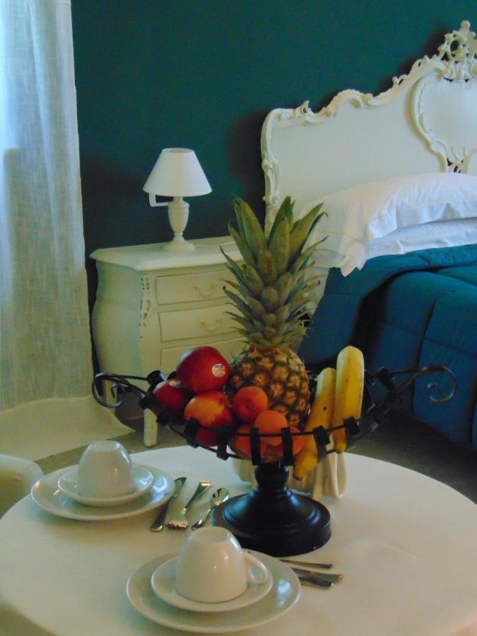 Galleria Imperiale Suites Sarnico Esterno foto