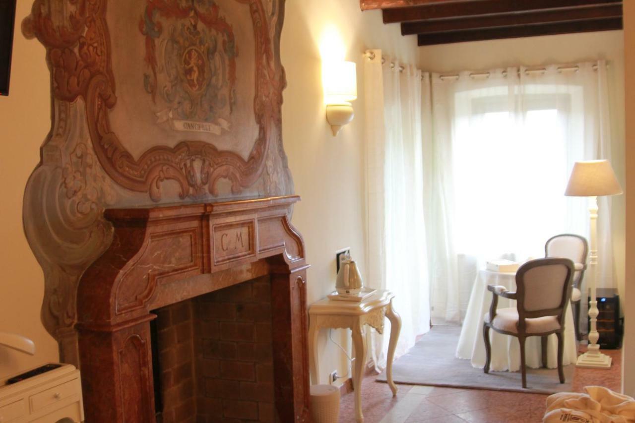 Galleria Imperiale Suites Sarnico Esterno foto
