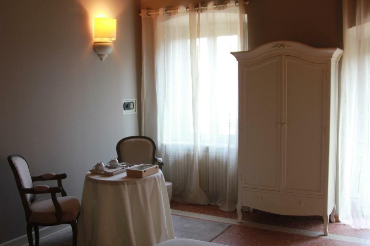 Galleria Imperiale Suites Sarnico Esterno foto